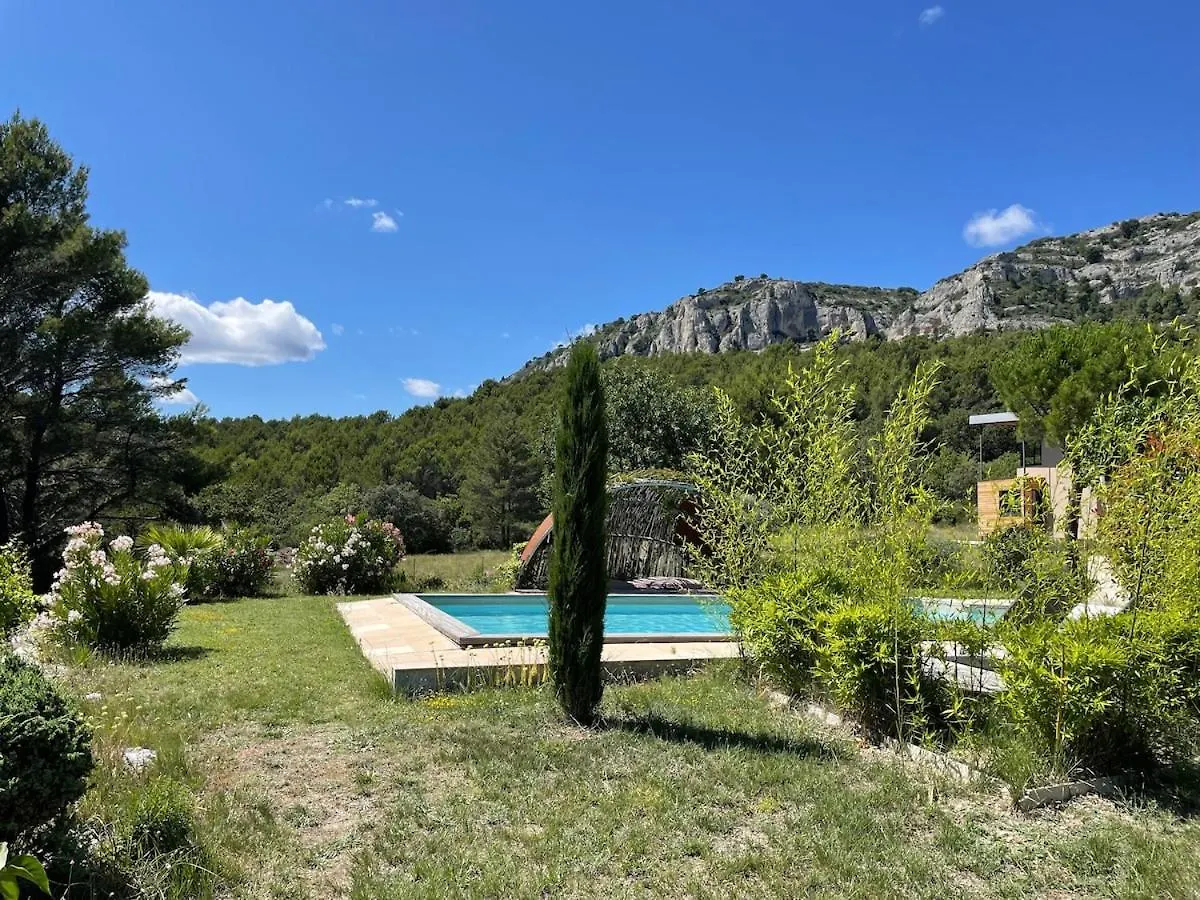 Villa Une Maison En Provence Piscine Au Pied Du Luberon Merindol