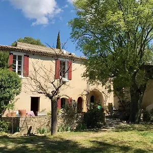 Sous Le Micocoulier Maison d'hôtes